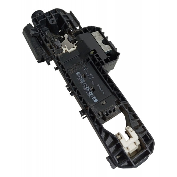 Suporte Maçaneta Externa Traseira Esquerda Mercedes C180