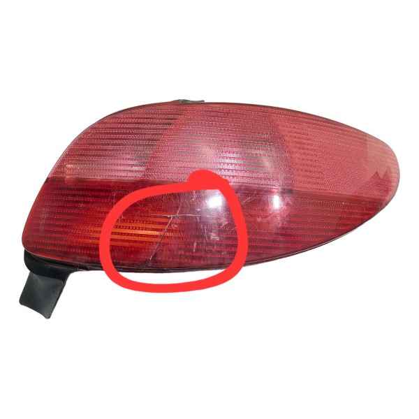 Lanterna Traseira Direita Peugeot 206 1999 Direito