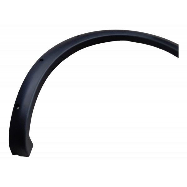 Moldura Paralama Dianteira Esquerdo Fiat Strada 2011  Preti