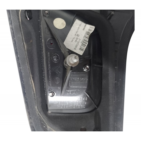 Lanterna Tampa Traseira Esquerda Citroen C3 Tendance 2018 19