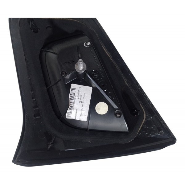 Lanterna Tampa Traseira Esquerda Citroen C3 Tendance 2018 19