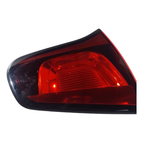 Lanterna Tampa Traseira Esquerda Citroen C3 Tendance 2018 19