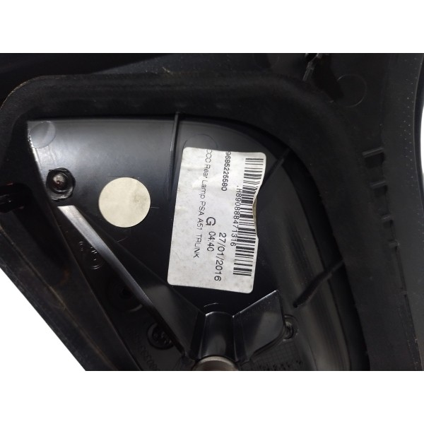 Lanterna Tampa Traseira Esquerda Citroen C3 Tendance 2018 19