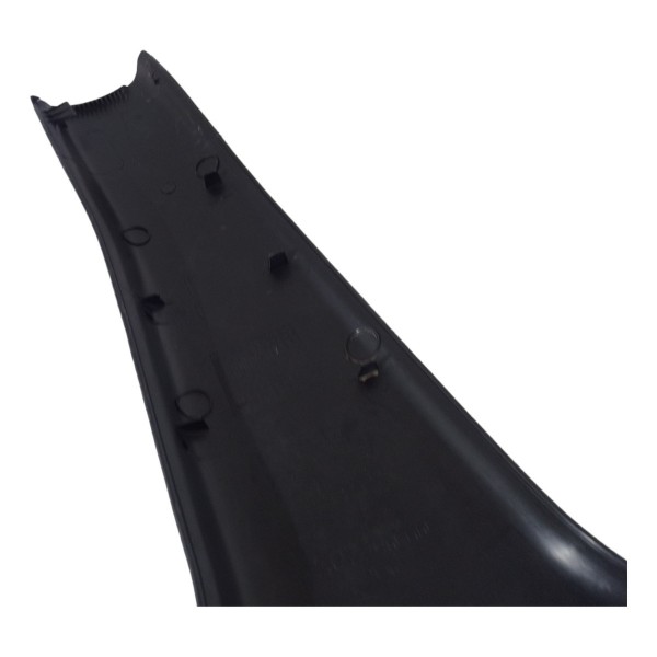 Acabamento Coluna Central Direito Chevrolet Corsa 2002 03 04