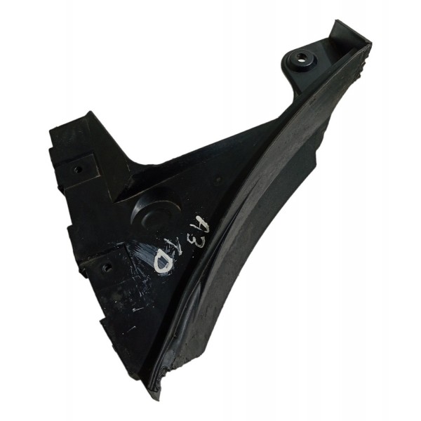 Guia Parachoque Traseiro Direito Audi A3 2002 03 04 05 06 07