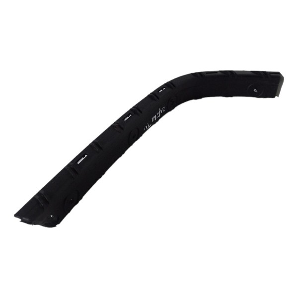 Guia Parachoque Traseiro Direito Chevrolet Zafira 2001 2002