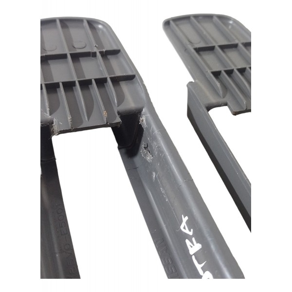 Par Acabamento Trilho Banco Dianteiro Nissan Sentra 2012 13 Preta