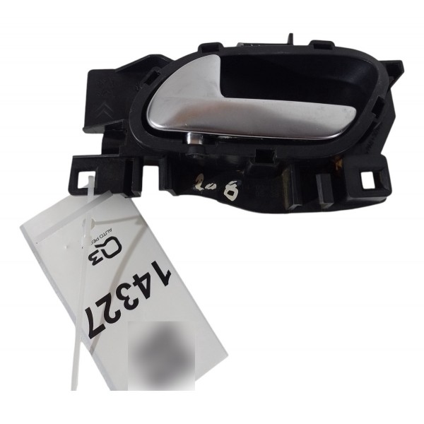 Maçaneta Interna Dianteira Esquerda Peugeot 208 1.5 2014 15 Dianteira Preto Com Prata