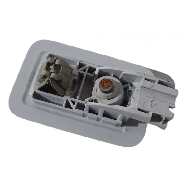 Quebra Sol Direito Peugeot 208 2014 2015