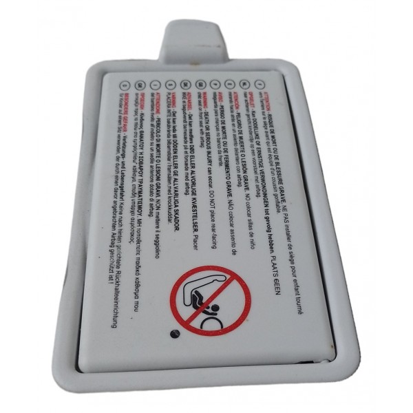 Quebra Sol Direito Peugeot 208 2014 2015