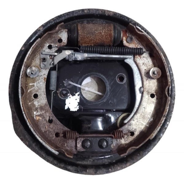 Espelho Sapata Freio Roda Traseira Esquerda Fiat Argo 2018  Preto