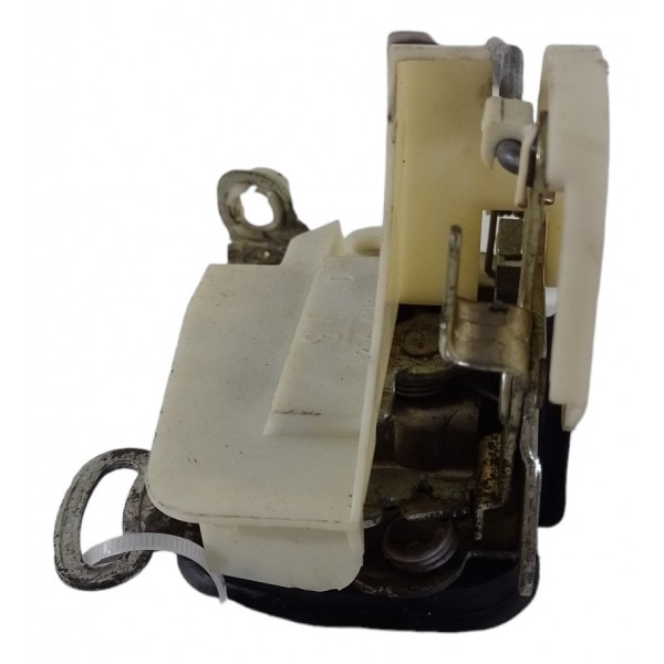 Fechadura Porta Dianteira Direita Chevrolet Corsa 1.0  2002