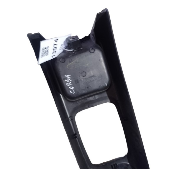 Moldura Acabamento Console Central Chevrolet Corsa 2002 2003