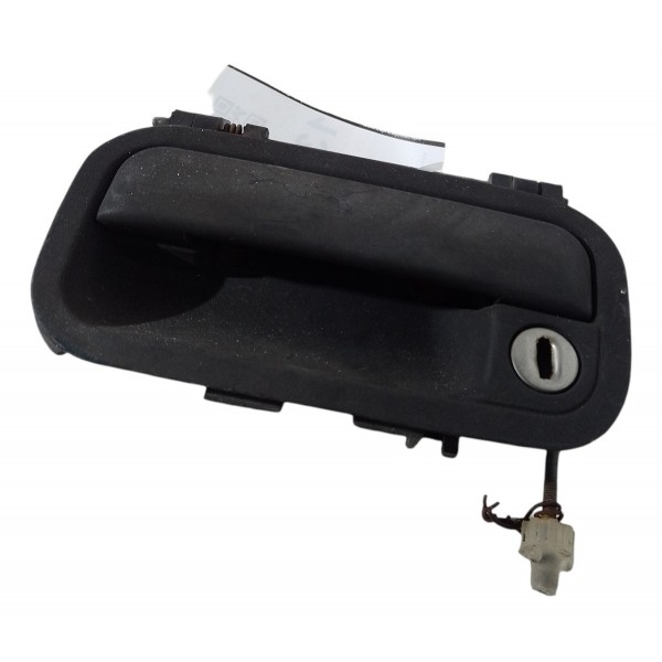 Maçaneta Externa Dianteira Esquerda Chevrolet Corsa 2004 05 - Preto - Dianteira/traseira