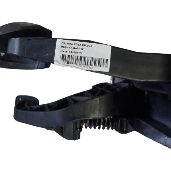 Pedaleira Freio Embreagem Peugeot 208   1.5 2014 2015