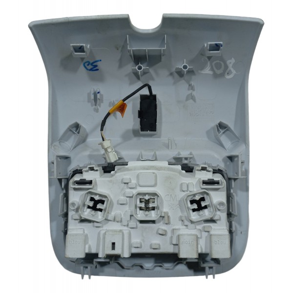 Luz Cortesia Teto Peugeot 208 2018