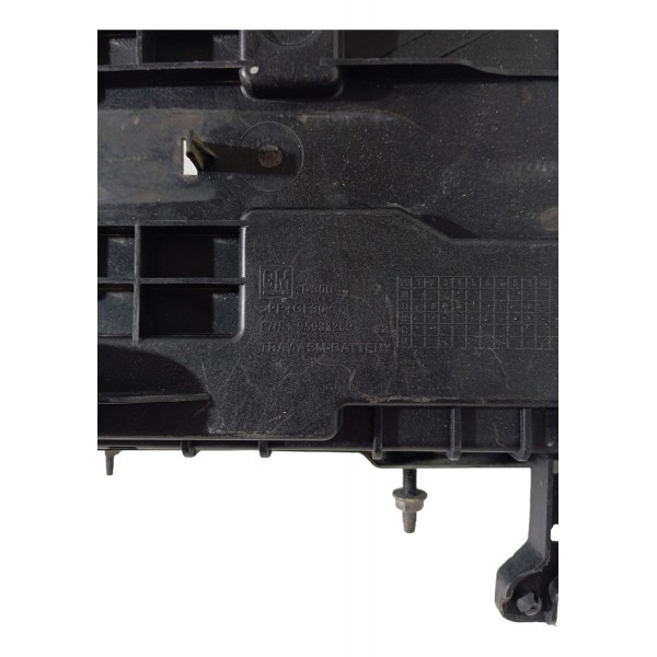 Suporte Caixa Bateria Chevrolet Spin 1.8 2015 2016 2017 2018