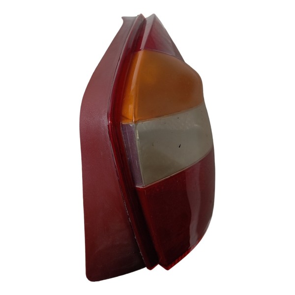 Lanterna Traseira Direita Fiat Palio 1.0 8v 2004 2005 2006 Direito 017