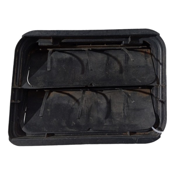 Grade Difusor Traseiro Porta Malas Citroen C3 2003 2004 2005