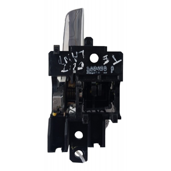 Maçaneta Interna Traseira Esquerda Mitsubishi Outlander 2015 Preto Traseira