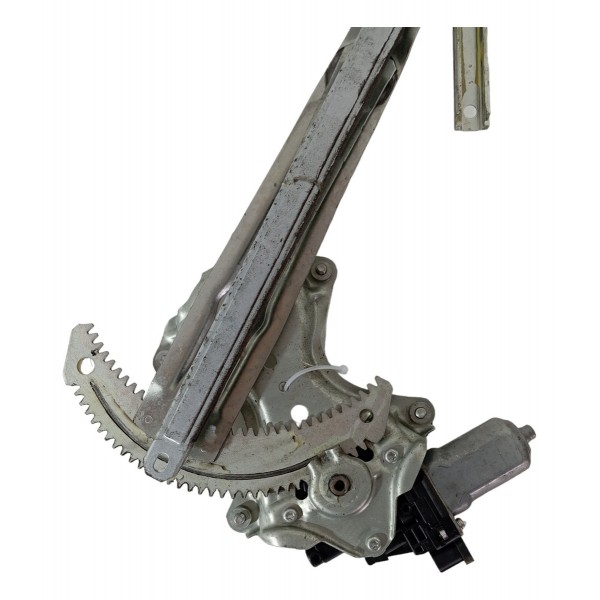 Máquina Vidro Dianteira Direita Mitsubishi Outlander 2014 15