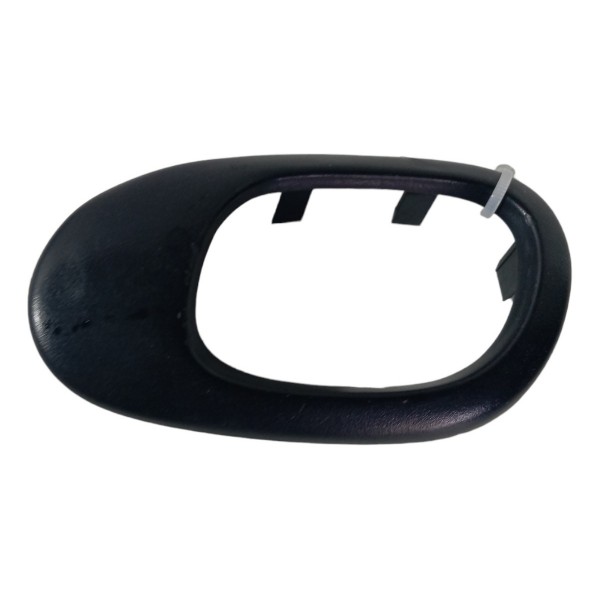 Moldura Maçaneta Interna Traseira Direita Peugeot 206 Sw 07 Preto Traseira