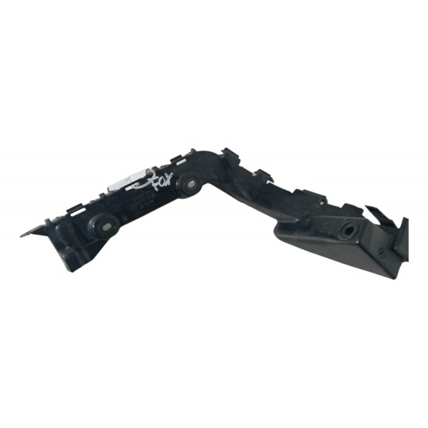 Guia Parachoque Traseiro Direito Volkswagen Fox 2014 2015 16