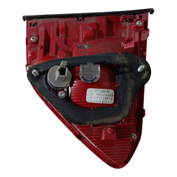 Lanterna Tampa Traseira Direita Volkswagen Fox 2014 2015