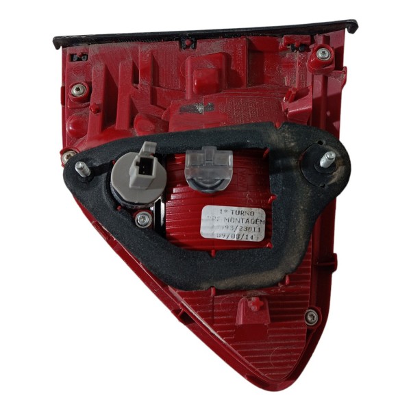 Lanterna Tampa Traseira Direita Volkswagen Fox 2014 2015