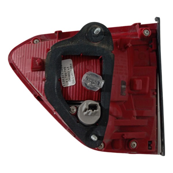 Lanterna Tampa Traseira Esquerda Volkswagen Fox 2014 2015