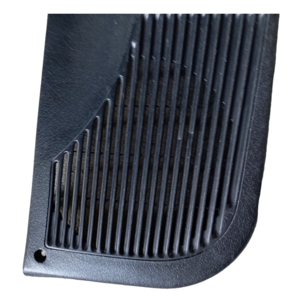 Moldura Porta Objetos Dianteira Direita Chevrolet Corsa 2002