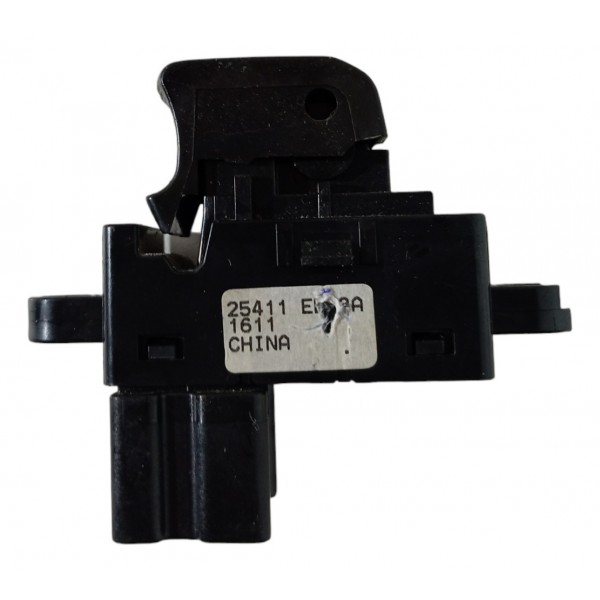 Botão Vidro Elétrico Traseiro Esquerdo Nissan Sentra 2010 11