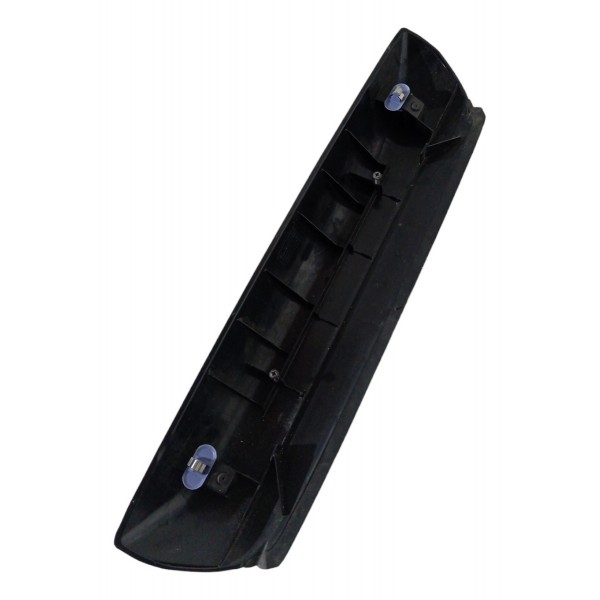 Moldura Break Light Traseiro Fiat Argo 2017 2018 2019 2020