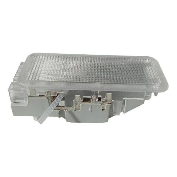 Luz Cortesia Porta Malas Peugeot 2008 Ano 2016 2017 2018  Branco