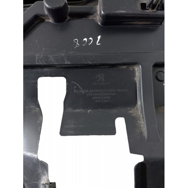 Defletor Protetor Esquerdo Radiador Peugeot 2008 Ano 2017 18