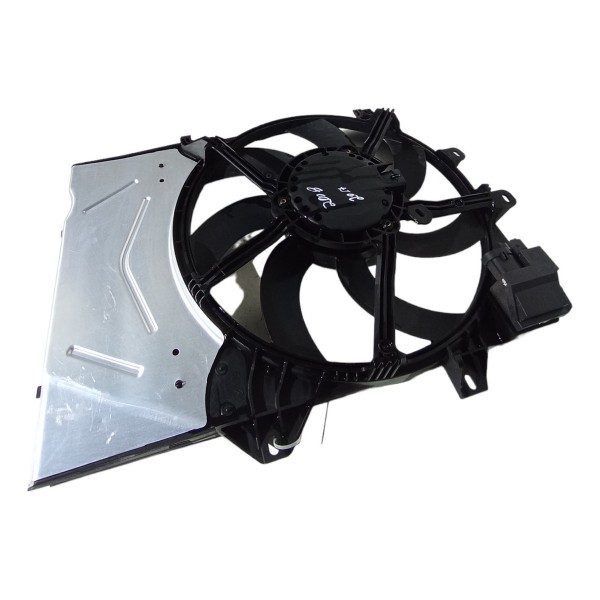 Defletor Ventoinha Peugeot 2008 1.6 Aut 2017 2018 2019 2020