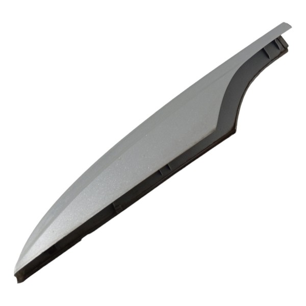 Acabamento Rack Teto Traseiro Direito Kia Sorento 3.5 2012