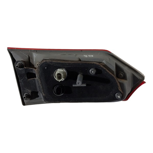 Lanterna Direita Tampa Traseira Toyota Corolla 2015 2016 17  Direito Branco