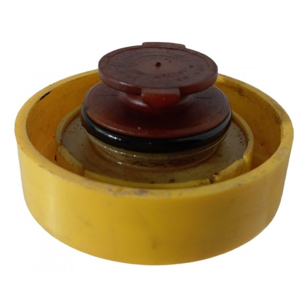 Tampa Óleo Motor Renault Sandero Logan 2009 2010 2011 2012 Amarelo