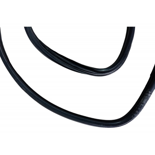 Borracha Vedação Porta Traseira Direita Fiat Idea 2007 2008  Preto