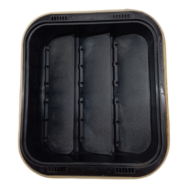 Grade Saida Ar Difusor Traseiro Nissan Sentra 2.0 2009 2012