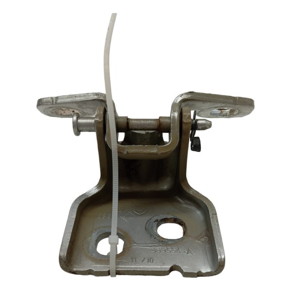 Dobradiça Porta Dianteira Esquerda Renault Sandero 2008 2010