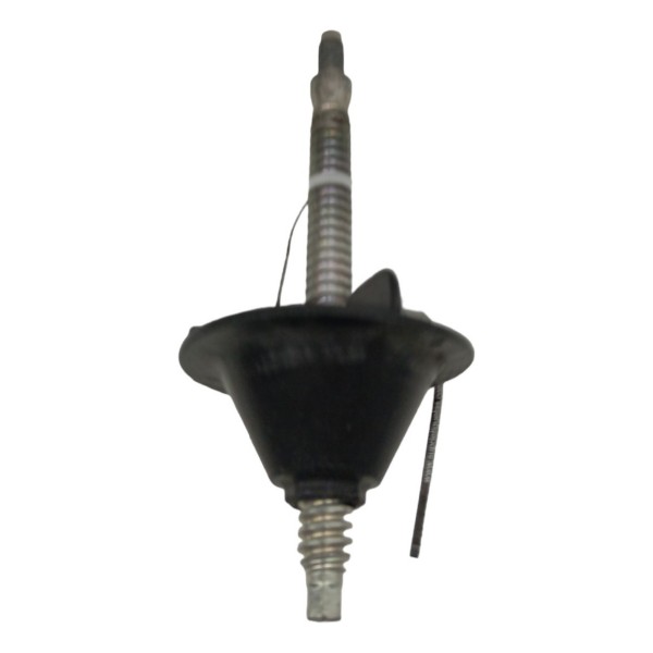 Parafuso Trava Fixação Estepe Chevrolet Prisma 2008 Detalhe