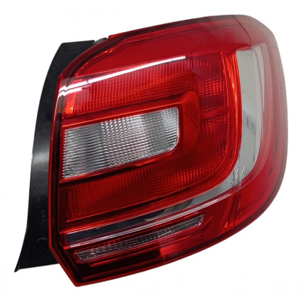 Lanterna Traseira Direita Renault Sandero 2017 2018 Detalhe Direito Vermelho