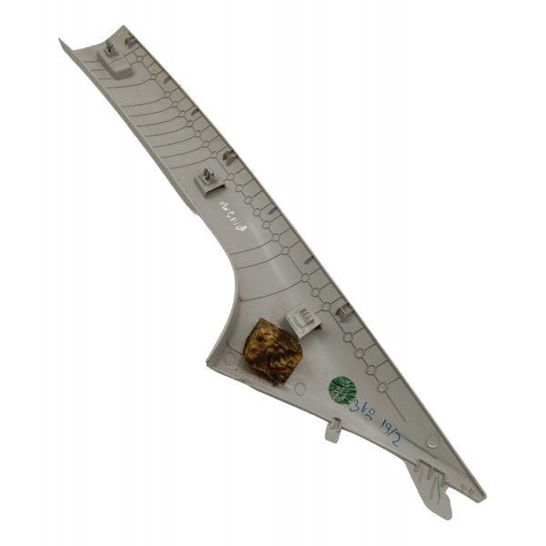 Moldura Acabamento Parabrisa Direito Chevrolet Prisma 2014