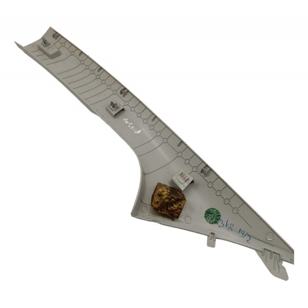 Moldura Acabamento Parabrisa Direito Chevrolet Prisma 2014