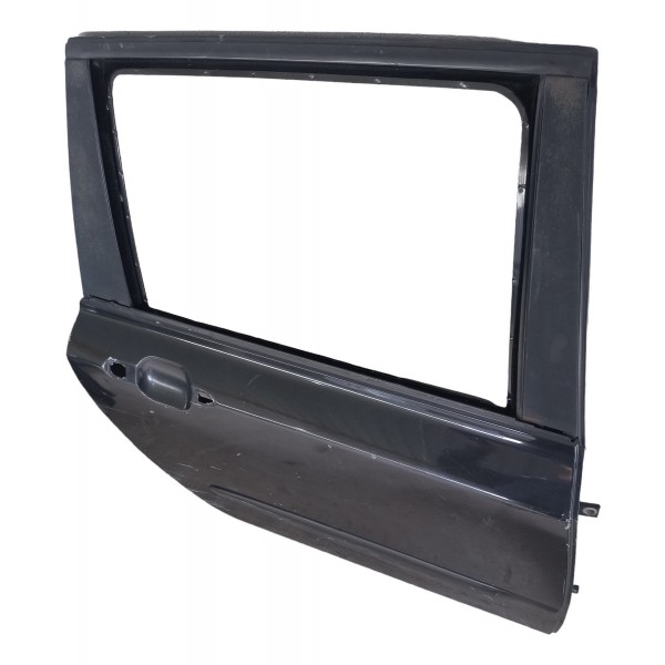 Porta Traseira Direita Fiat Stilo Detalhes