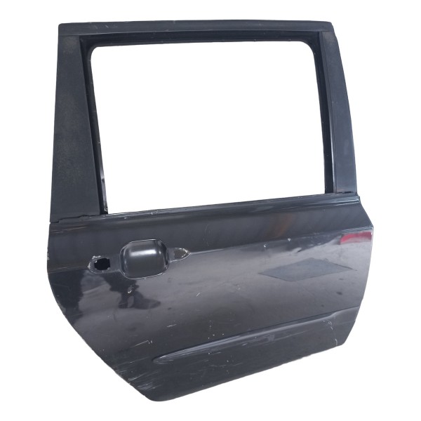 Porta Traseira Direita Fiat Stilo Detalhes