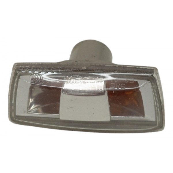 Pisca Paralama Chevrolet Spin Cobalt 2012 2013 2014 2015  Direito 00