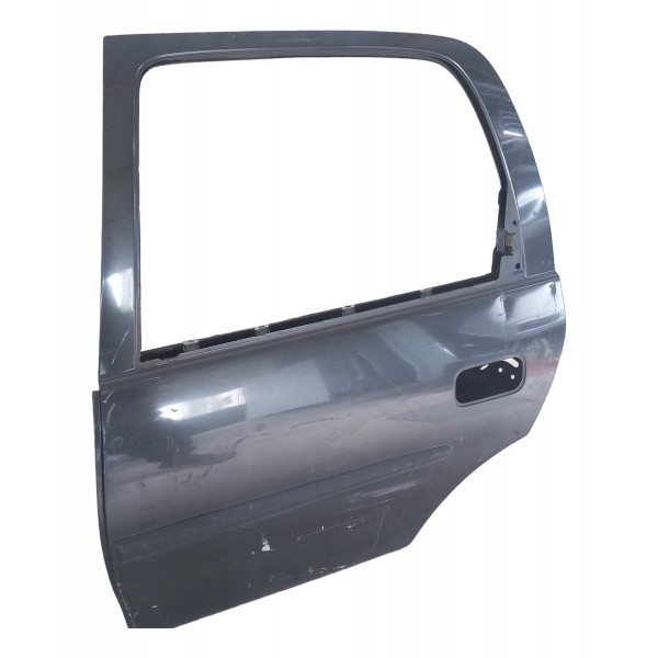 Porta Traseira Esquerda Chevrolet Corsa Detalhes